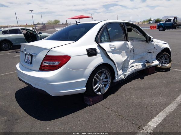 2014 MERCEDES-BENZ C 250