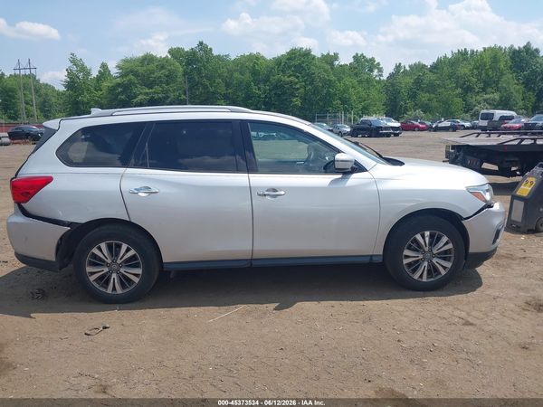 2019 NISSAN PATHFINDER SV