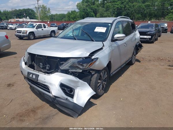 2019 NISSAN PATHFINDER SV