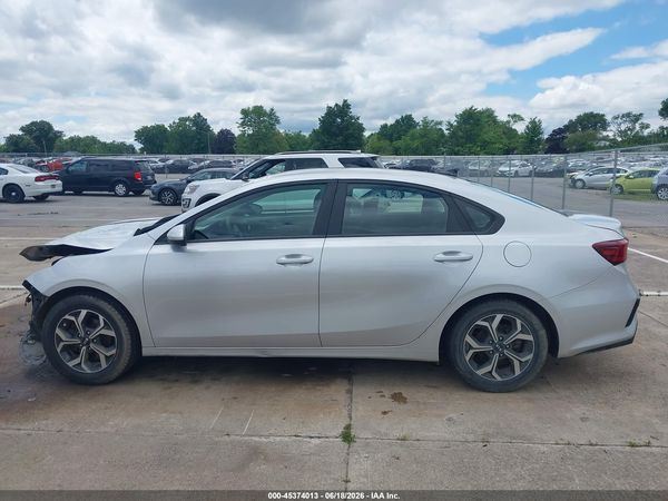 2019 KIA FORTE LXS