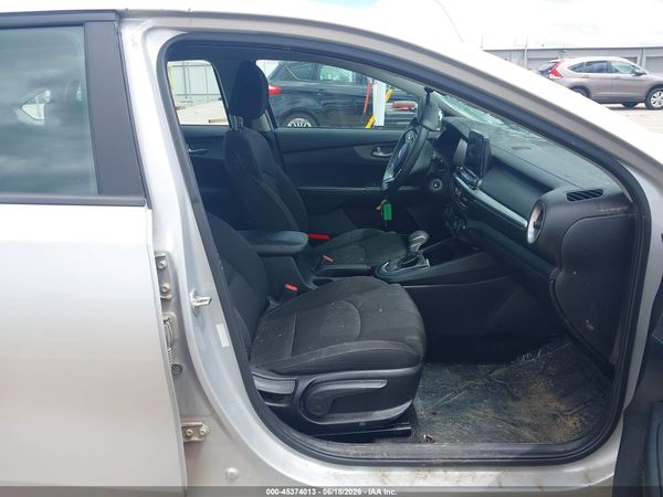 2019 KIA FORTE LXS