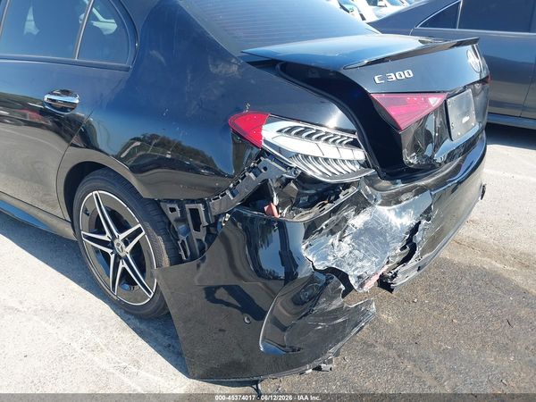 2024 MERCEDES-BENZ C 300 C300