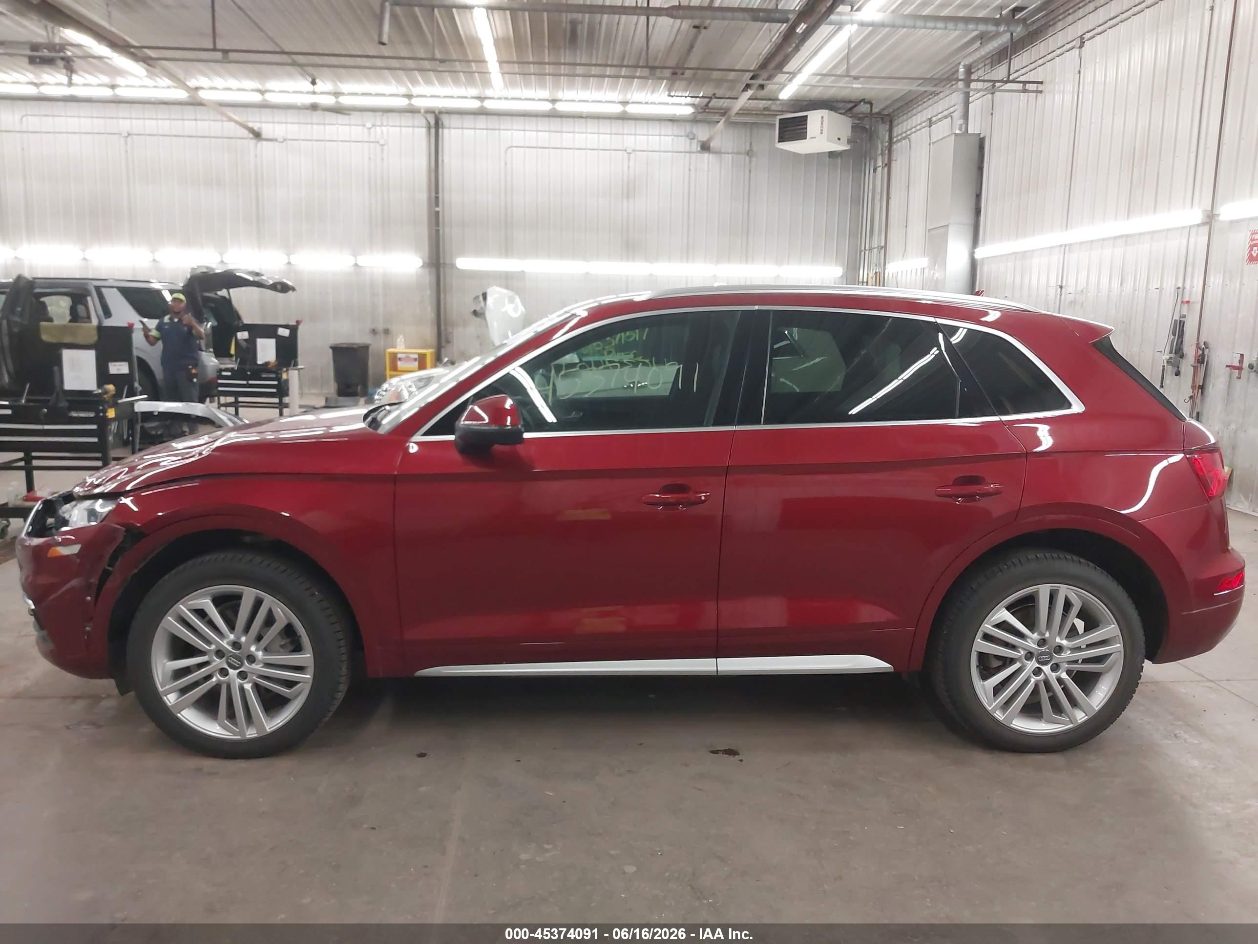 2018 AUDI Q5
