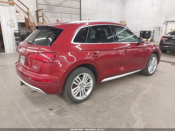 2018 AUDI Q5