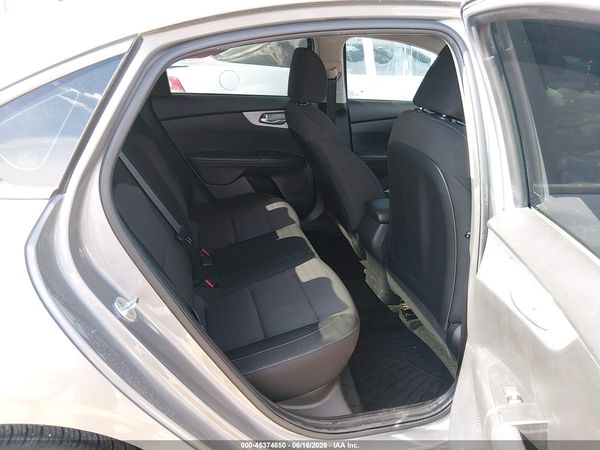 2023 KIA FORTE LXS