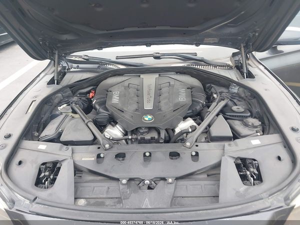 2012 BMW 750I