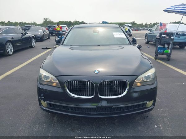 2012 BMW 750I