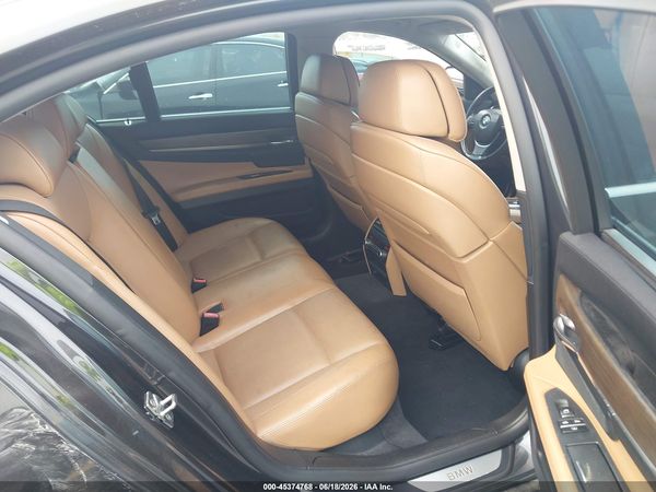 2012 BMW 750I