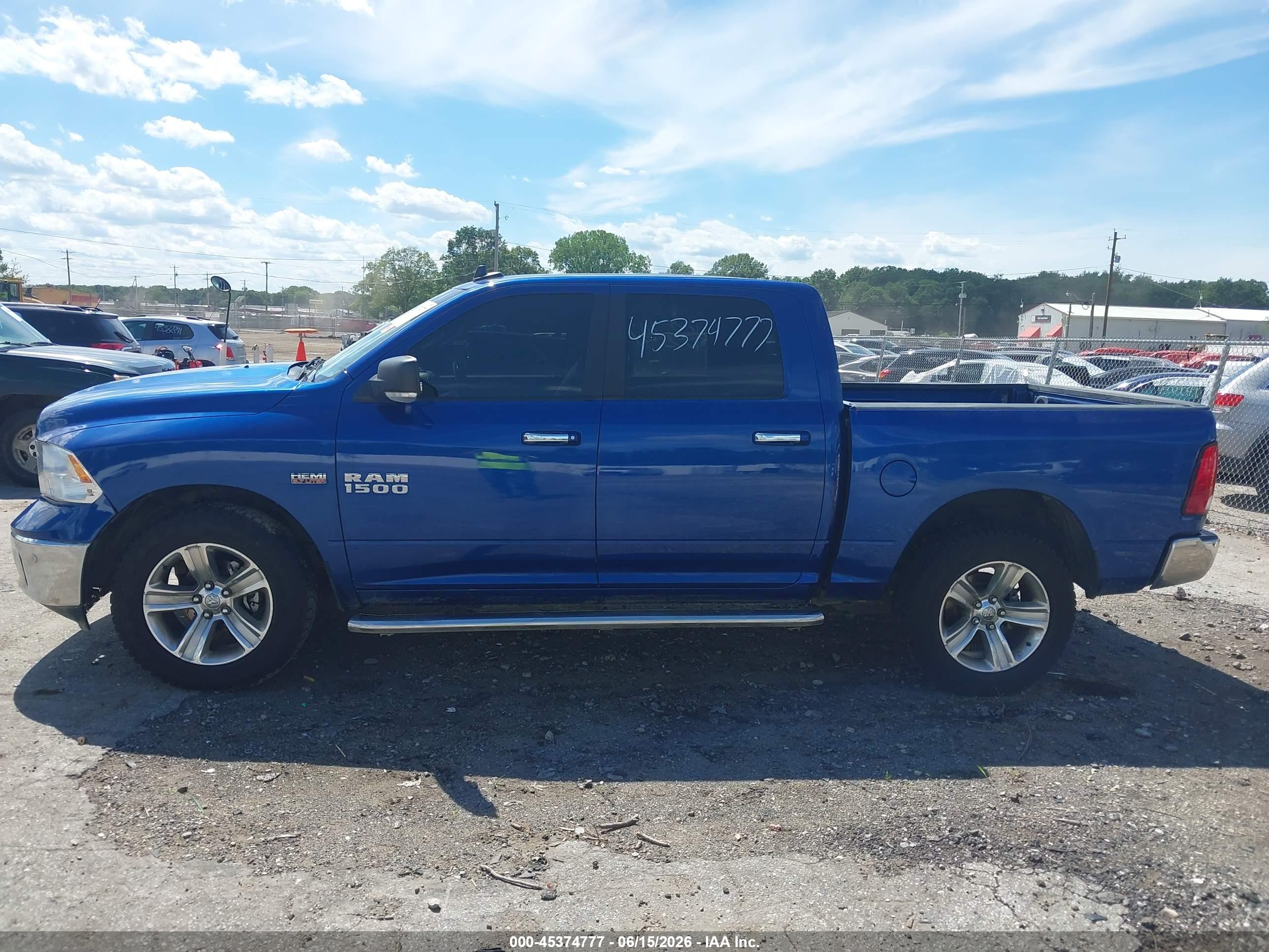 2017 RAM 1500 BIG HORN  4X4 5'7 BOX