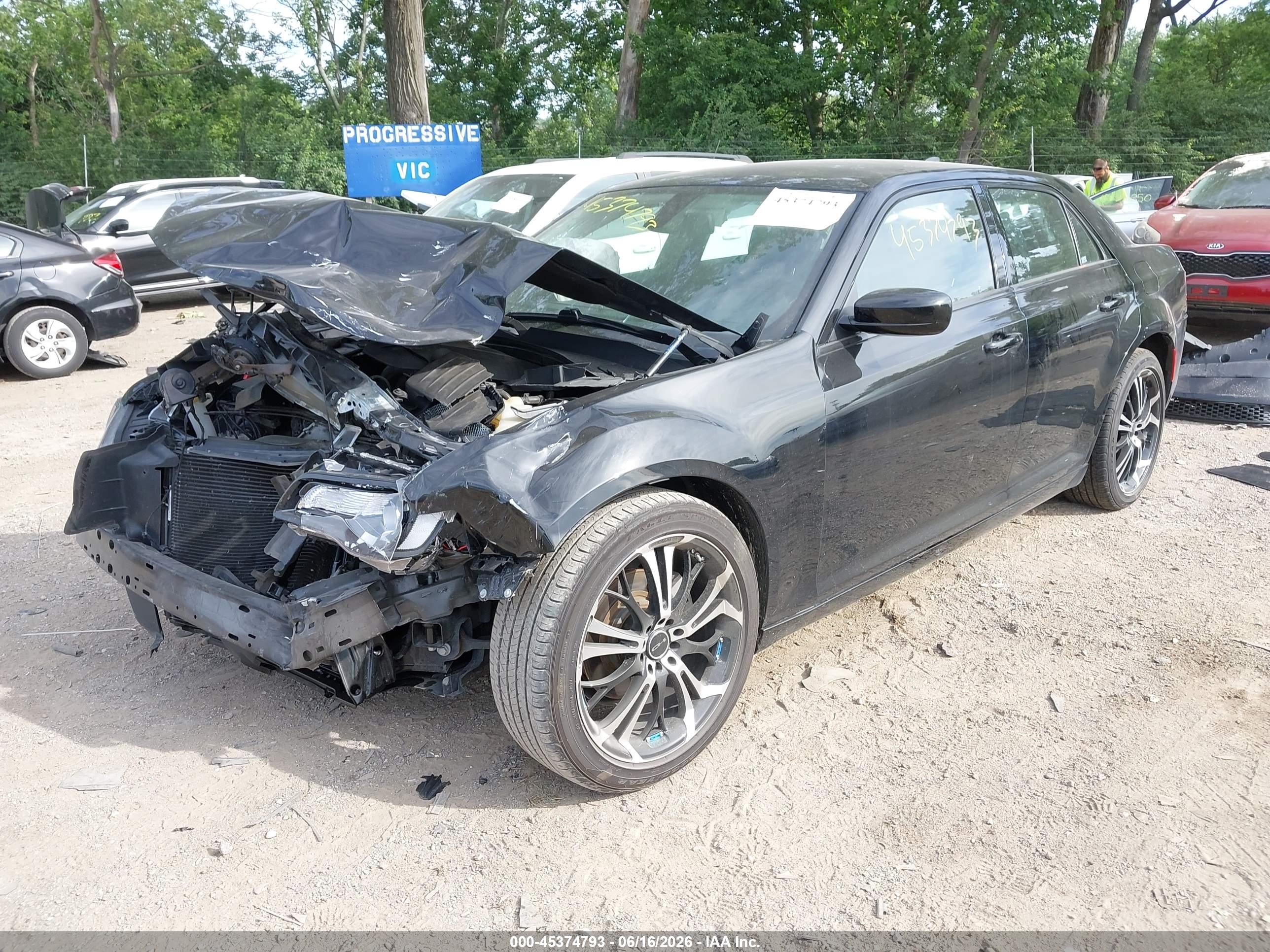 2022 CHRYSLER 300 TOURING — I2