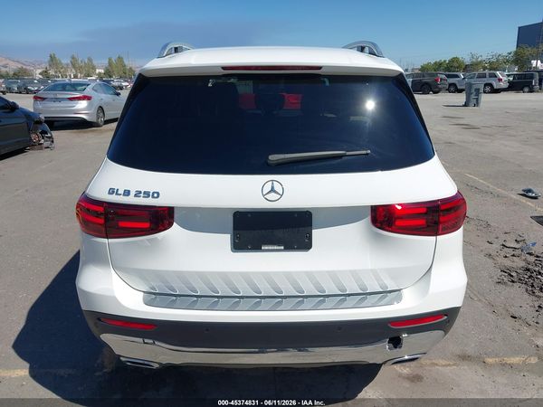 2025 MERCEDES-BENZ GLB 250 GLB250