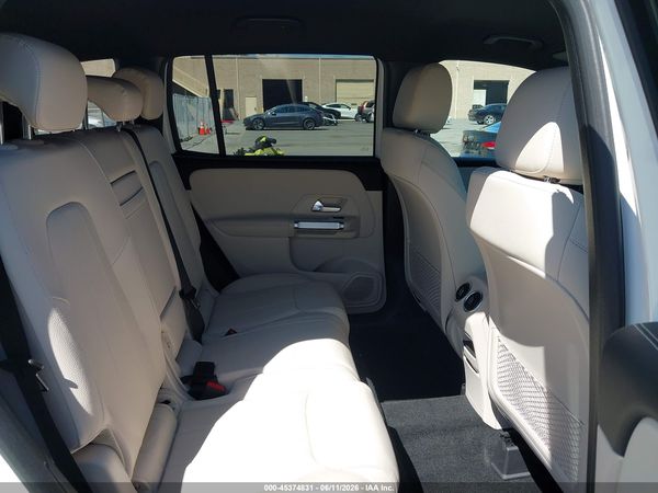2025 MERCEDES-BENZ GLB 250 GLB250