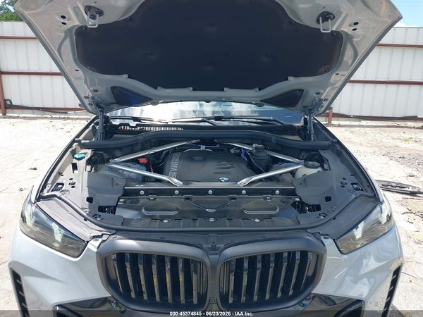 2025 BMW X5 XDRIVE40I
