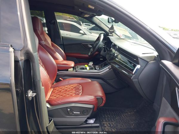 2021 AUDI SQ8
