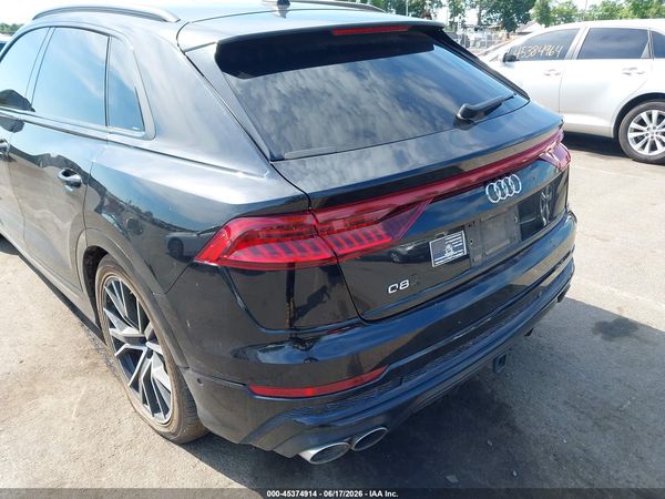 2021 AUDI SQ8