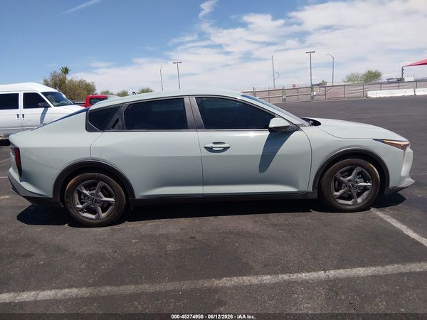 2025 KIA K4 LXS
