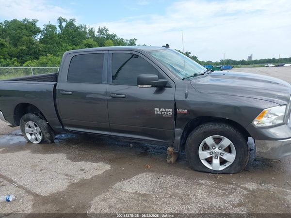 2020 RAM 1500 CLASSIC SLT  4X4 5'7 BOX