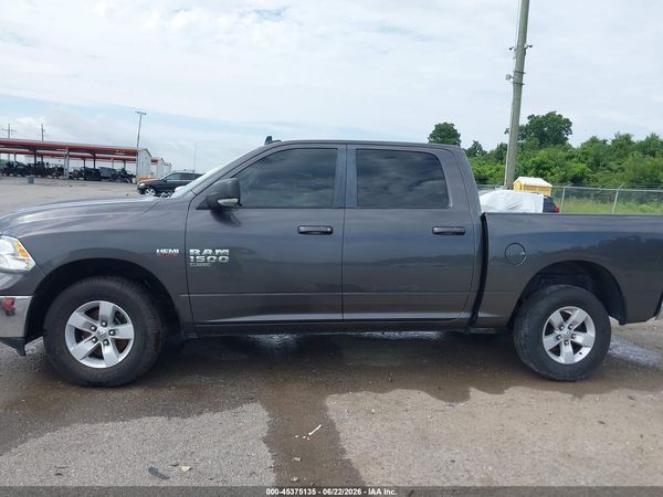 2020 RAM 1500 CLASSIC SLT  4X4 5'7 BOX