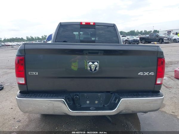2020 RAM 1500 CLASSIC SLT  4X4 5'7 BOX