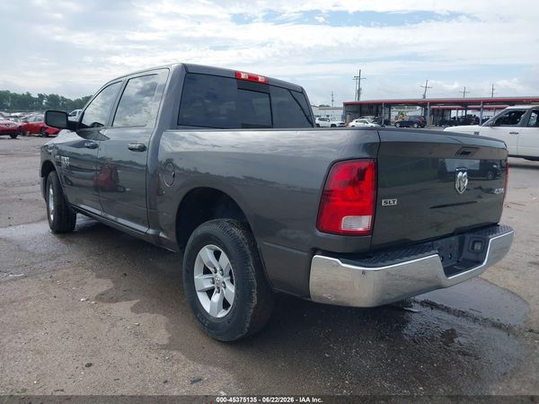 2020 RAM 1500 CLASSIC SLT  4X4 5'7 BOX