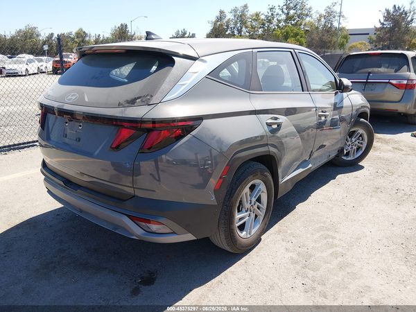 2025 HYUNDAI TUCSON SE
