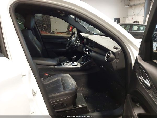 2024 ALFA ROMEO STELVIO SPRINT AWD