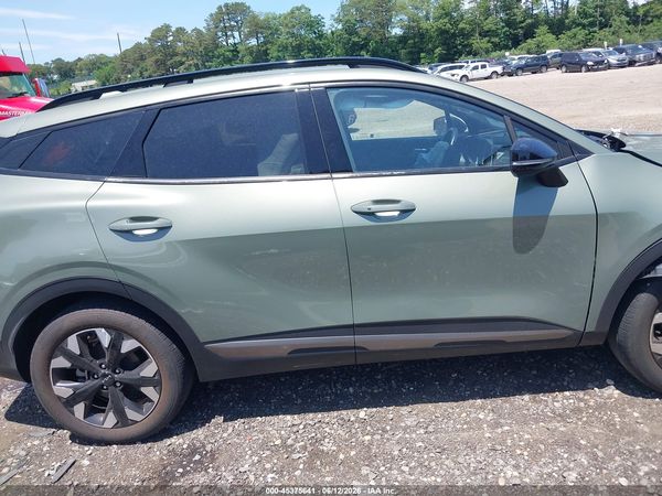 2023 KIA SPORTAGE X-LINE