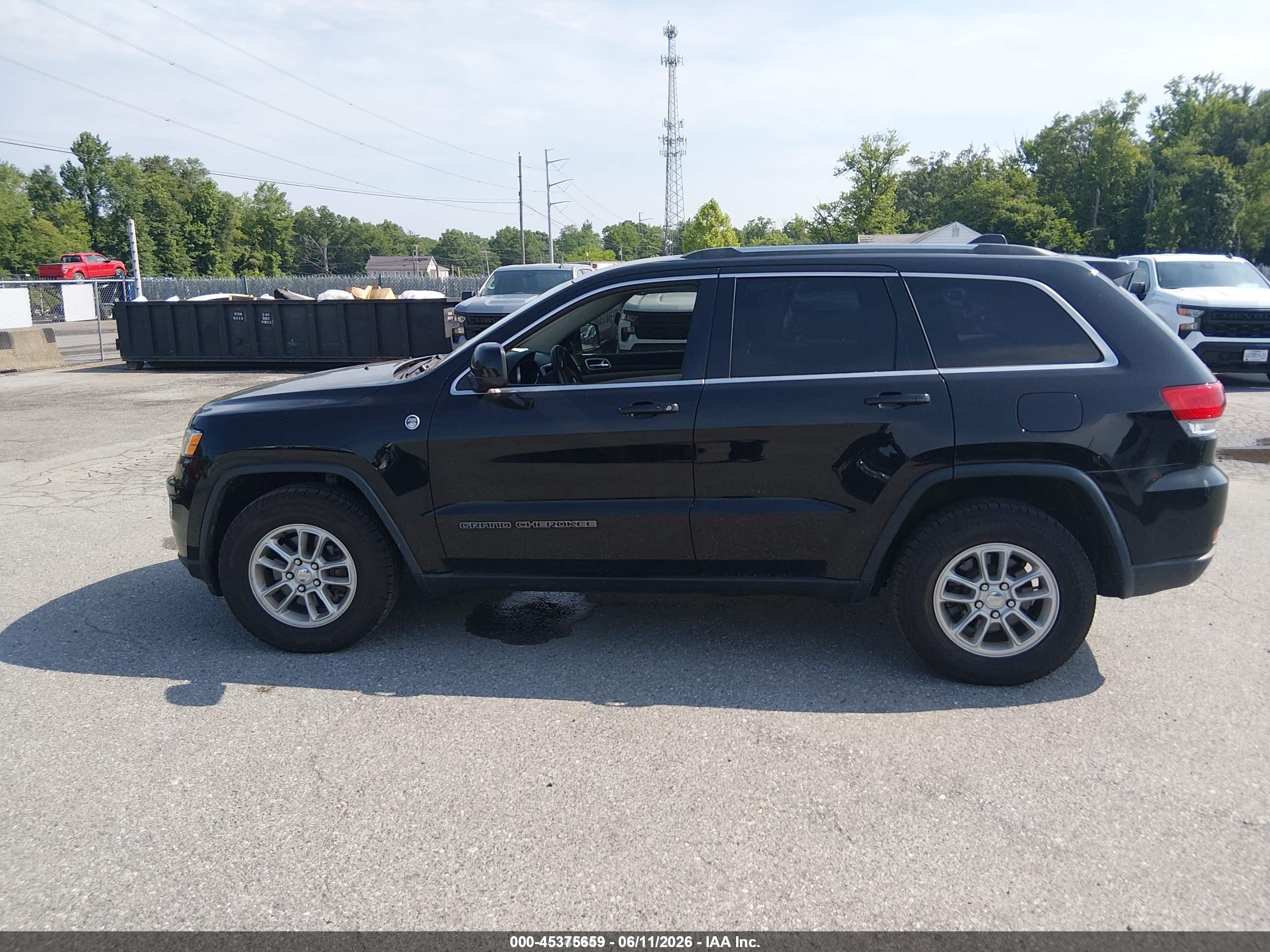 2019 JEEP GRAND CHEROKEE LAREDO E 4X4