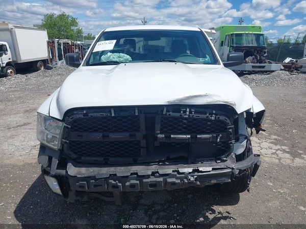 2018 RAM 1500 EXPRESS  4X4 6'4 BOX