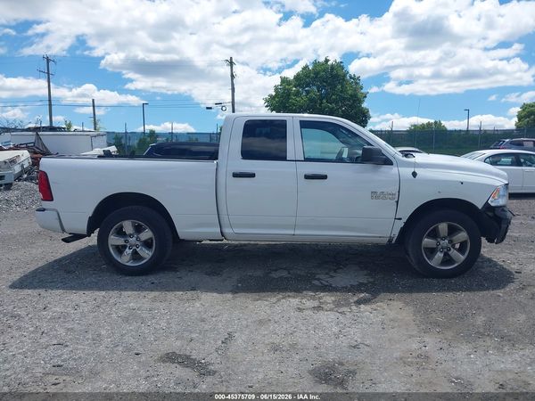 2018 RAM 1500 EXPRESS  4X4 6'4 BOX