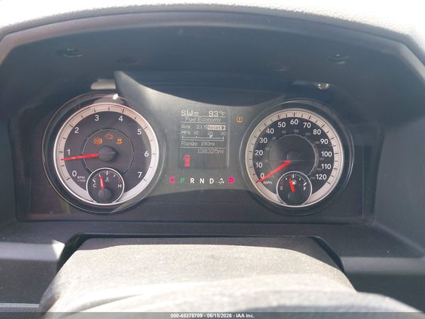 2018 RAM 1500 EXPRESS  4X4 6'4 BOX