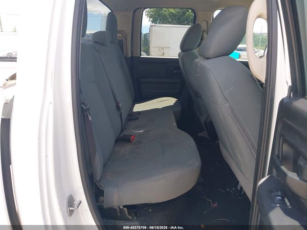 2018 RAM 1500 EXPRESS  4X4 6'4 BOX