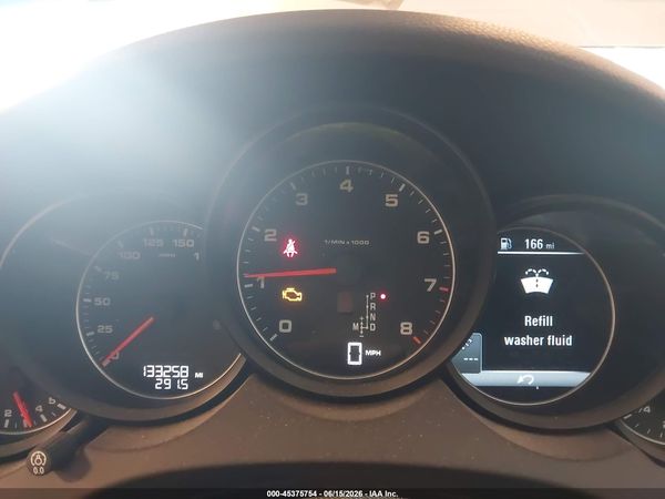 2016 PORSCHE CAYENNE