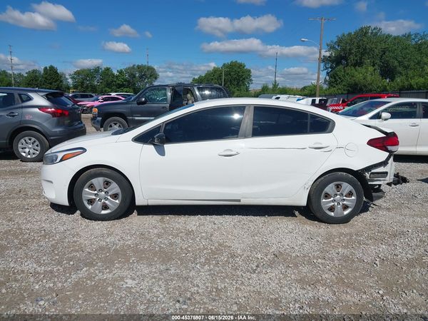 2017 KIA FORTE LX