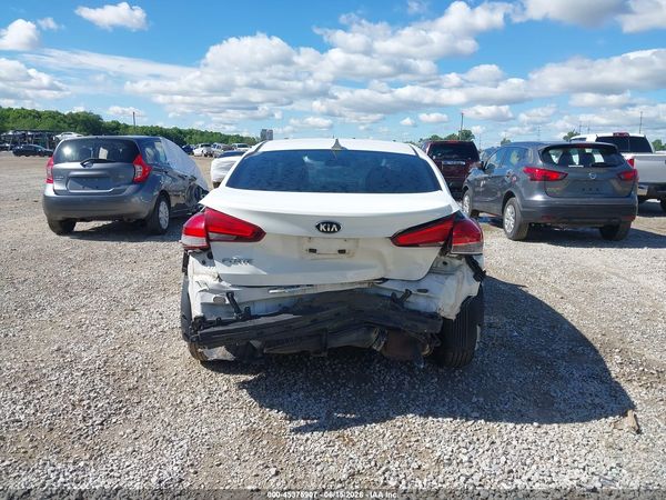 2017 KIA FORTE LX
