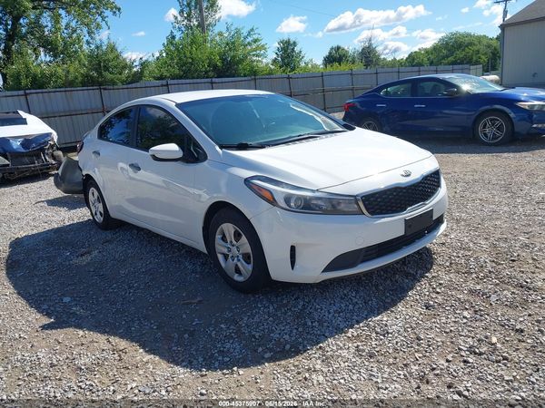 2017 KIA FORTE LX