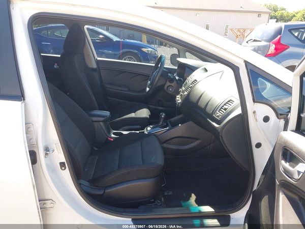 2017 KIA FORTE LX