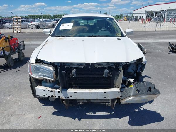 2012 CHRYSLER 300 Base/Limited