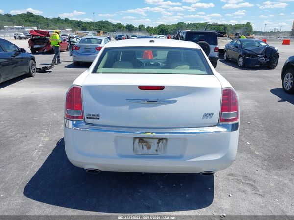 2012 CHRYSLER 300 Base/Limited