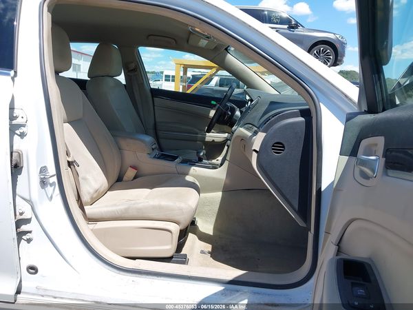 2012 CHRYSLER 300 Base/Limited