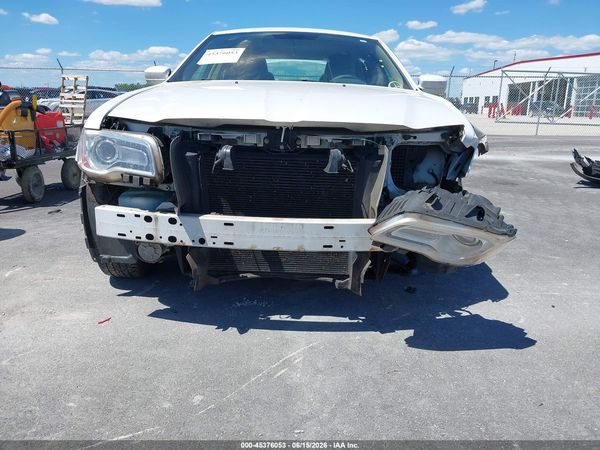 2012 CHRYSLER 300 Base/Limited