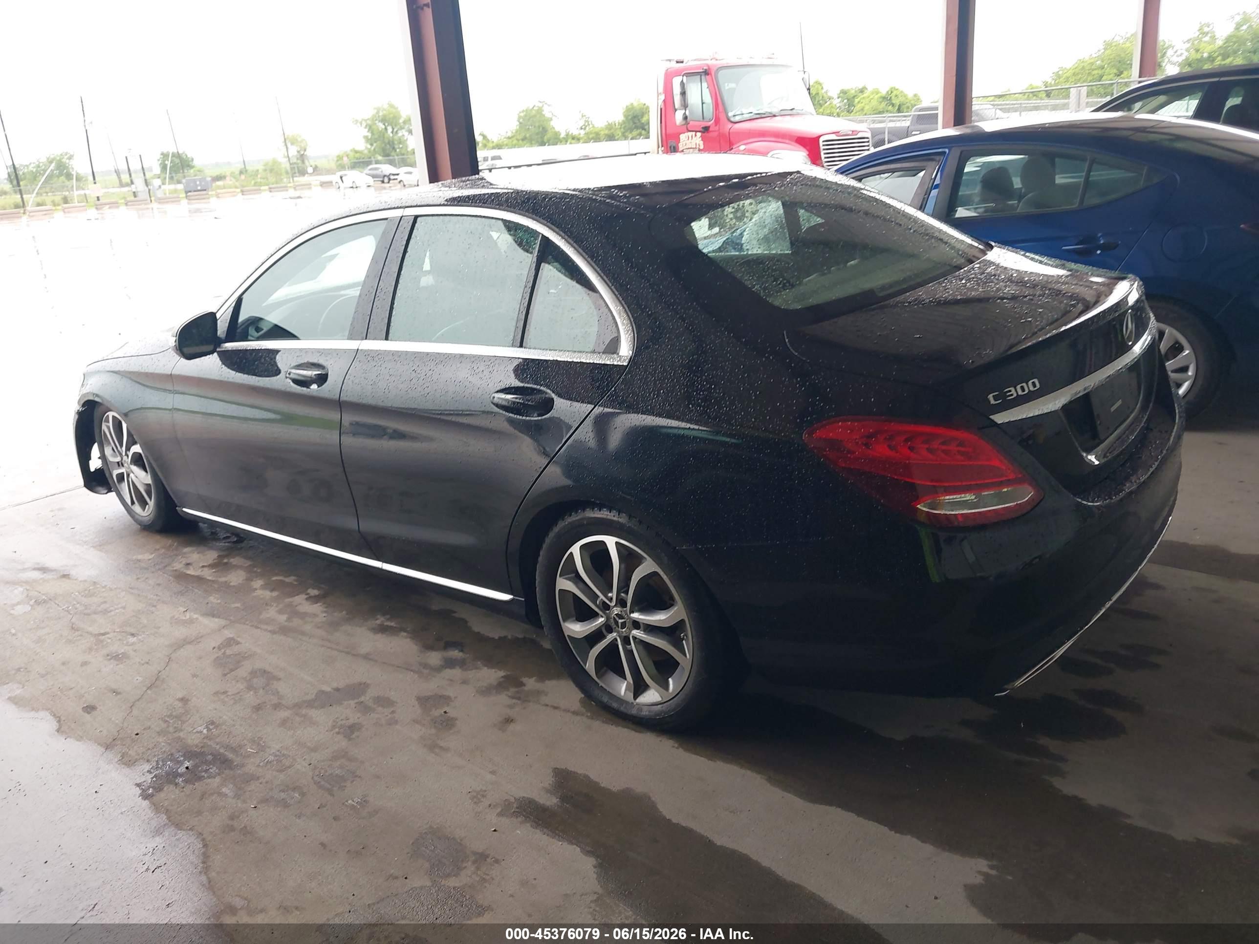 2017 MERCEDES-BENZ C 300 C300
