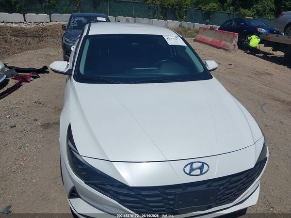 2022 HYUNDAI ELANTRA SEL