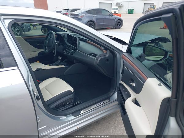 2025 LEXUS ES 300H 300h Premium