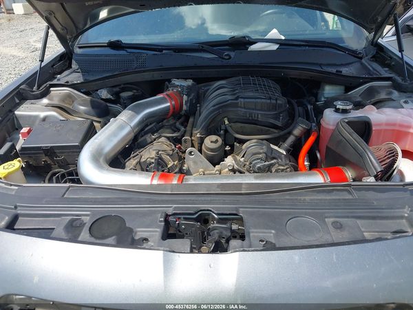 2012 CHRYSLER 300 S V6 — I10