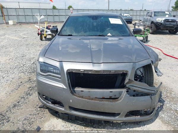 2012 CHRYSLER 300 S V6 — I115
