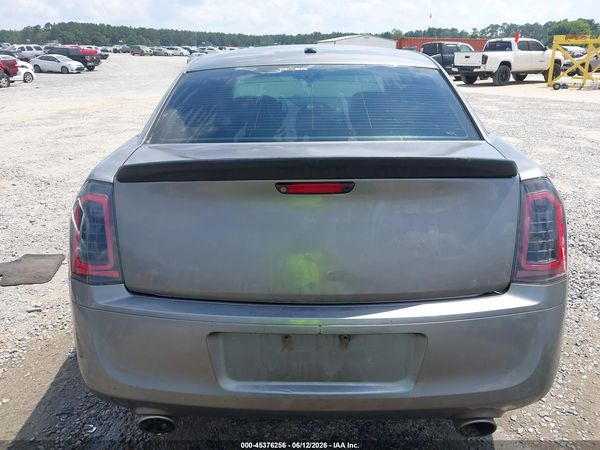 2012 CHRYSLER 300 S V6 — I119