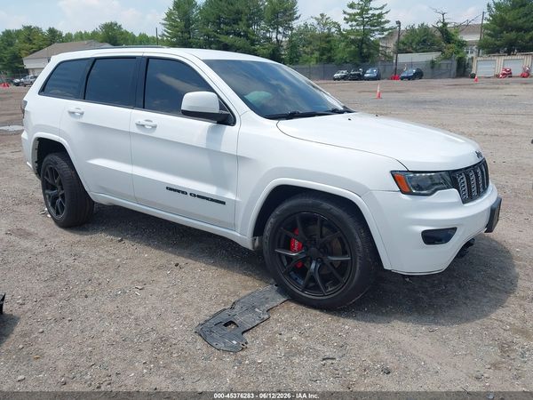 2017 JEEP GRAND CHEROKEE ALTITUDE 4X4