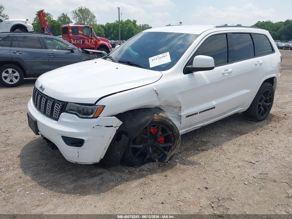 2017 JEEP GRAND CHEROKEE ALTITUDE 4X4