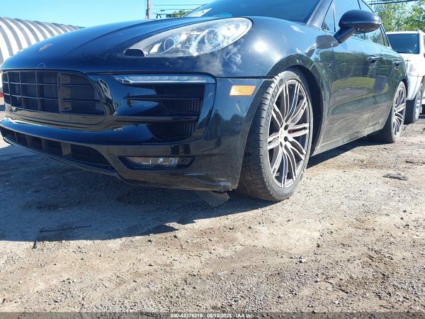 2017 PORSCHE MACAN TURBO